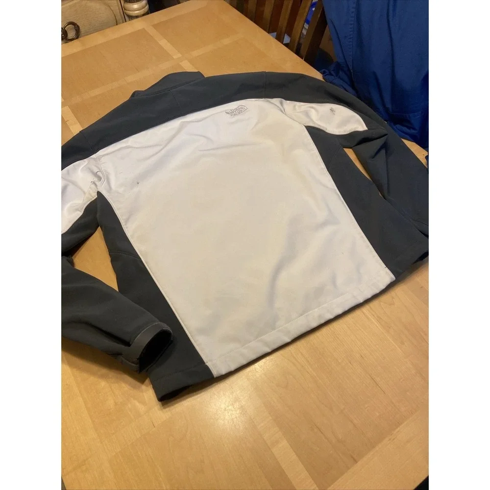 The North Face Jacket Mens Medium